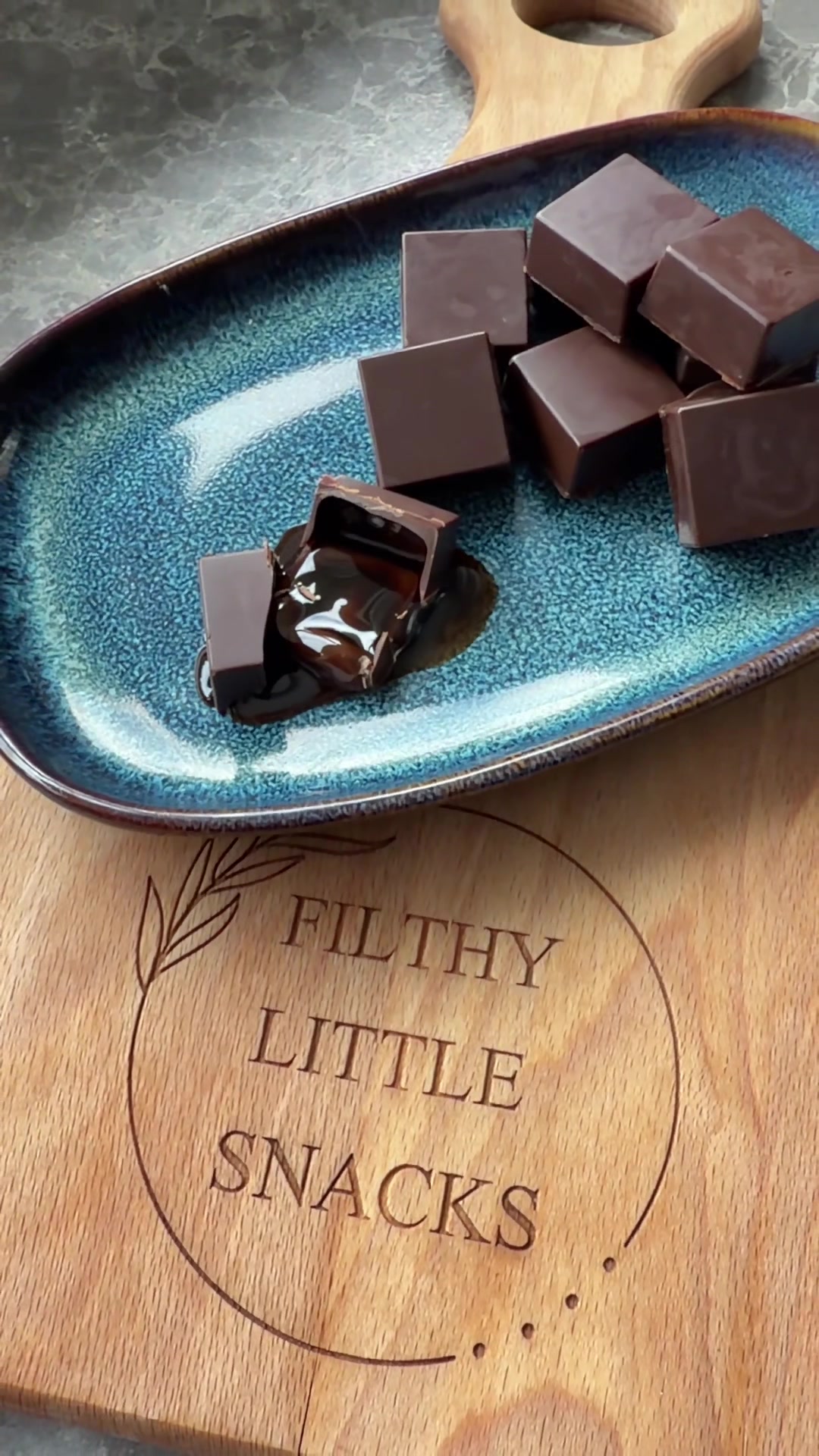 @&bull;filthy little snacks&bull;