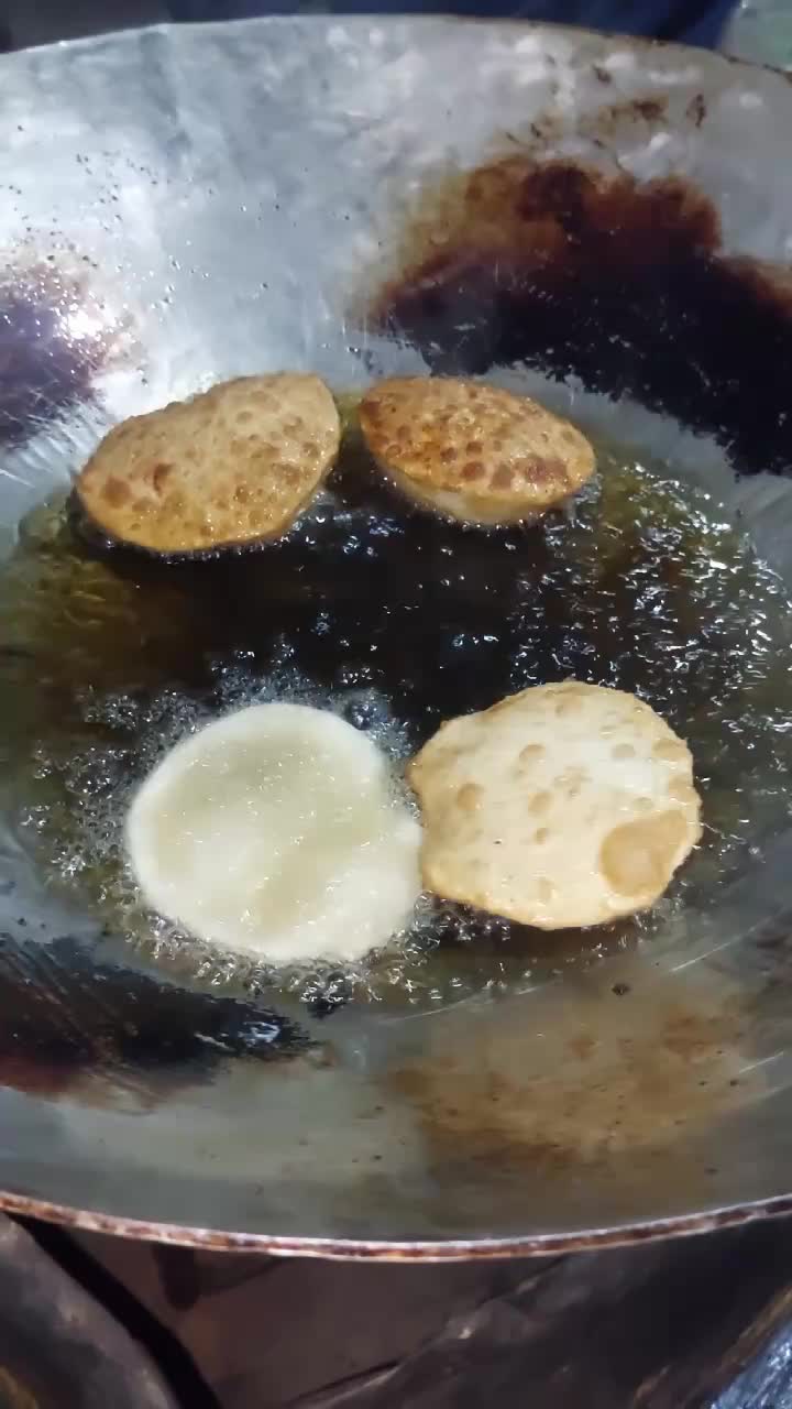 @Foodies on Road - Official