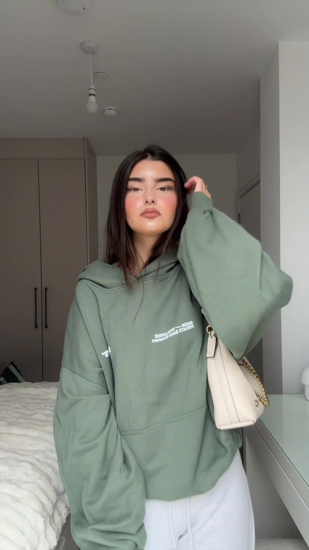 @aysha