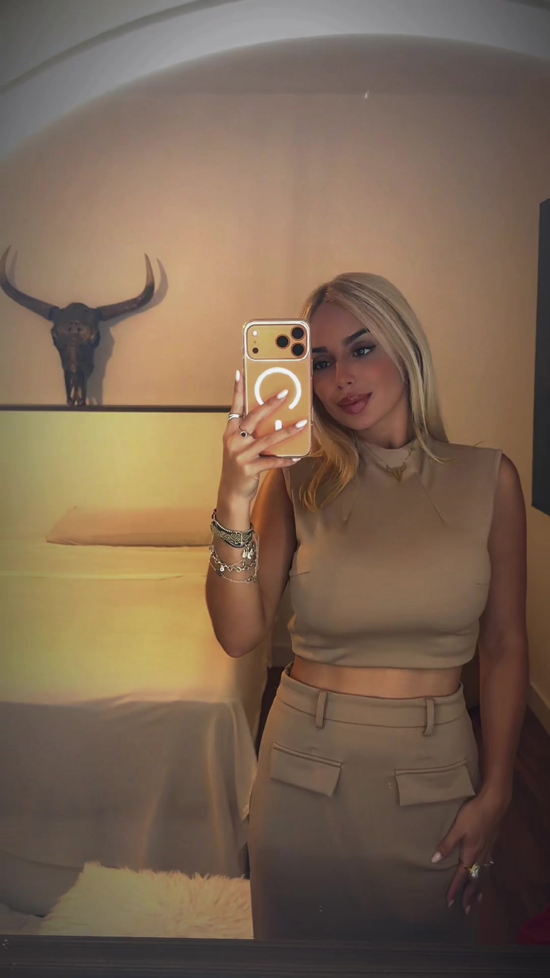 @Blondeiryna