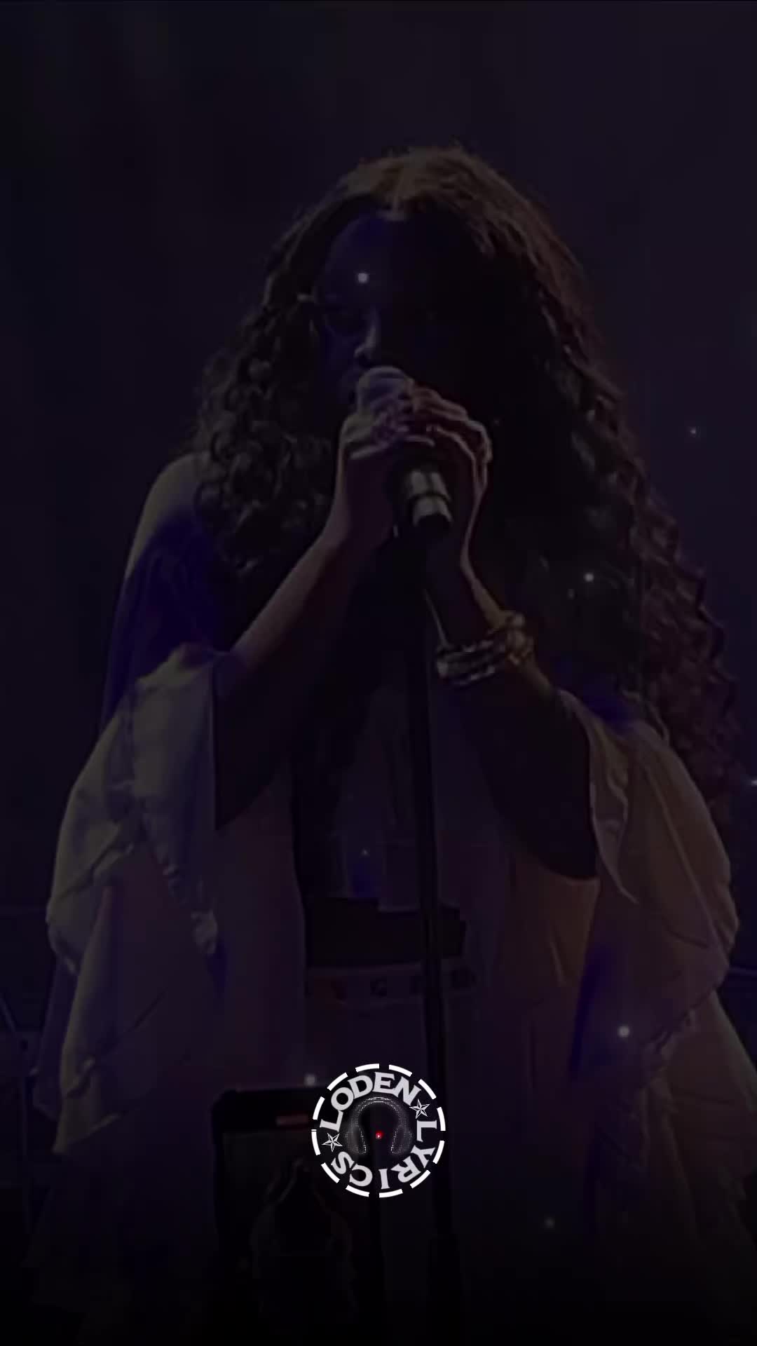 @𝐋𝐲𝐫𝐢𝐜𝐬✰𝐋𝐨𝐝𝐞𝐧