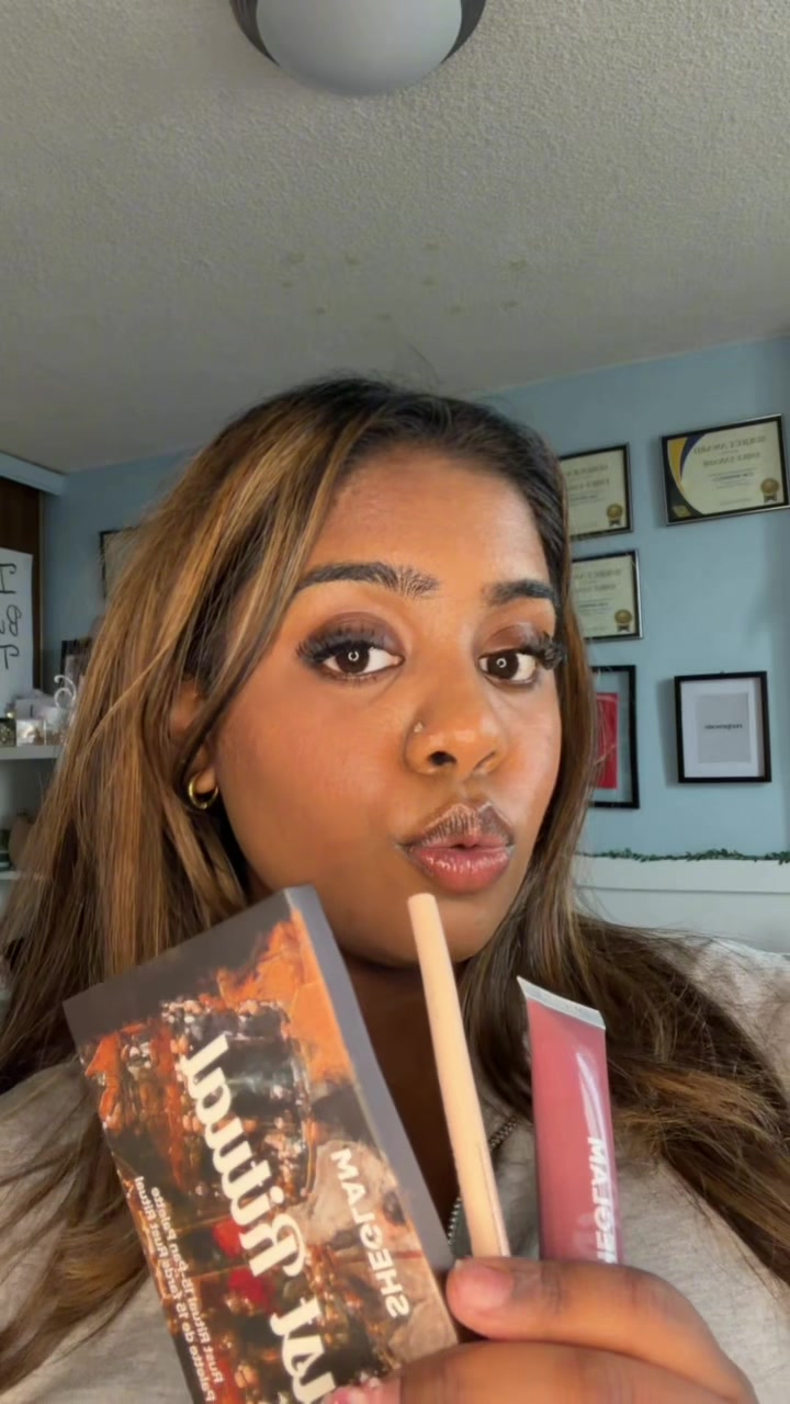 @Emily Jaanvi | Content Creator