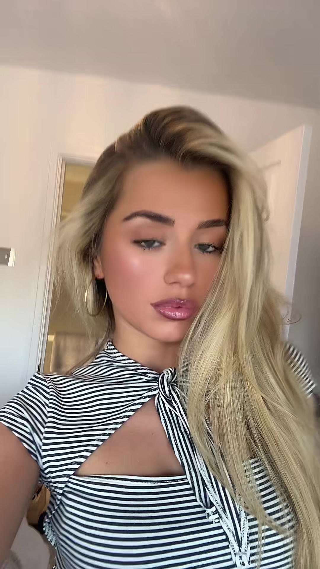 @mollynancy11111