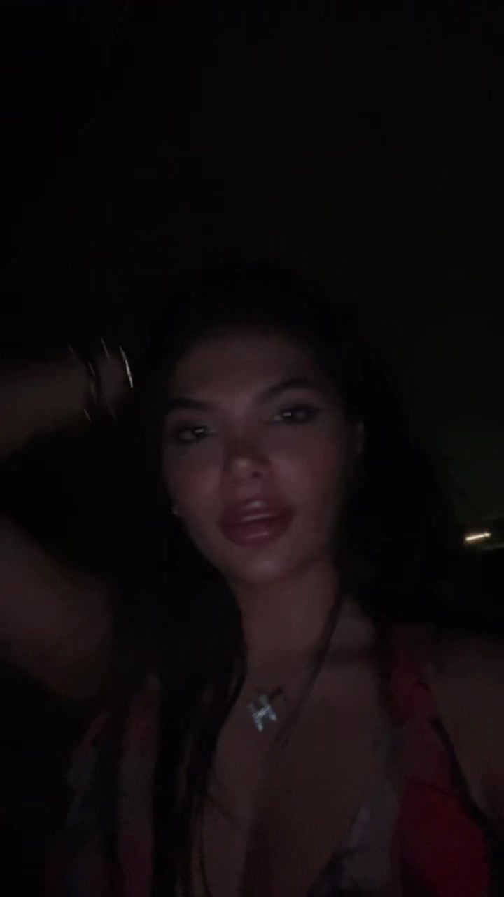 @itshastimajidi