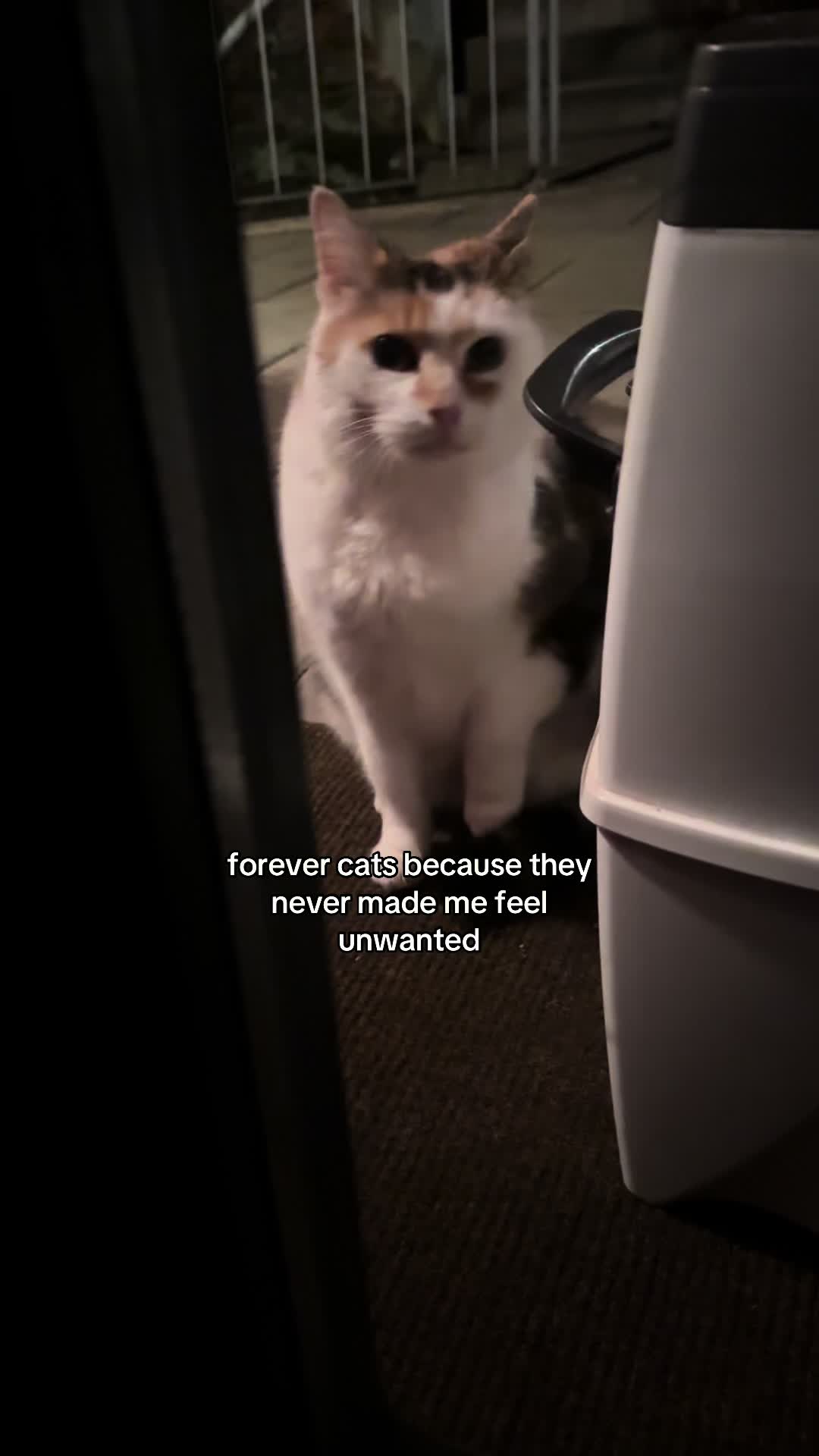 @️