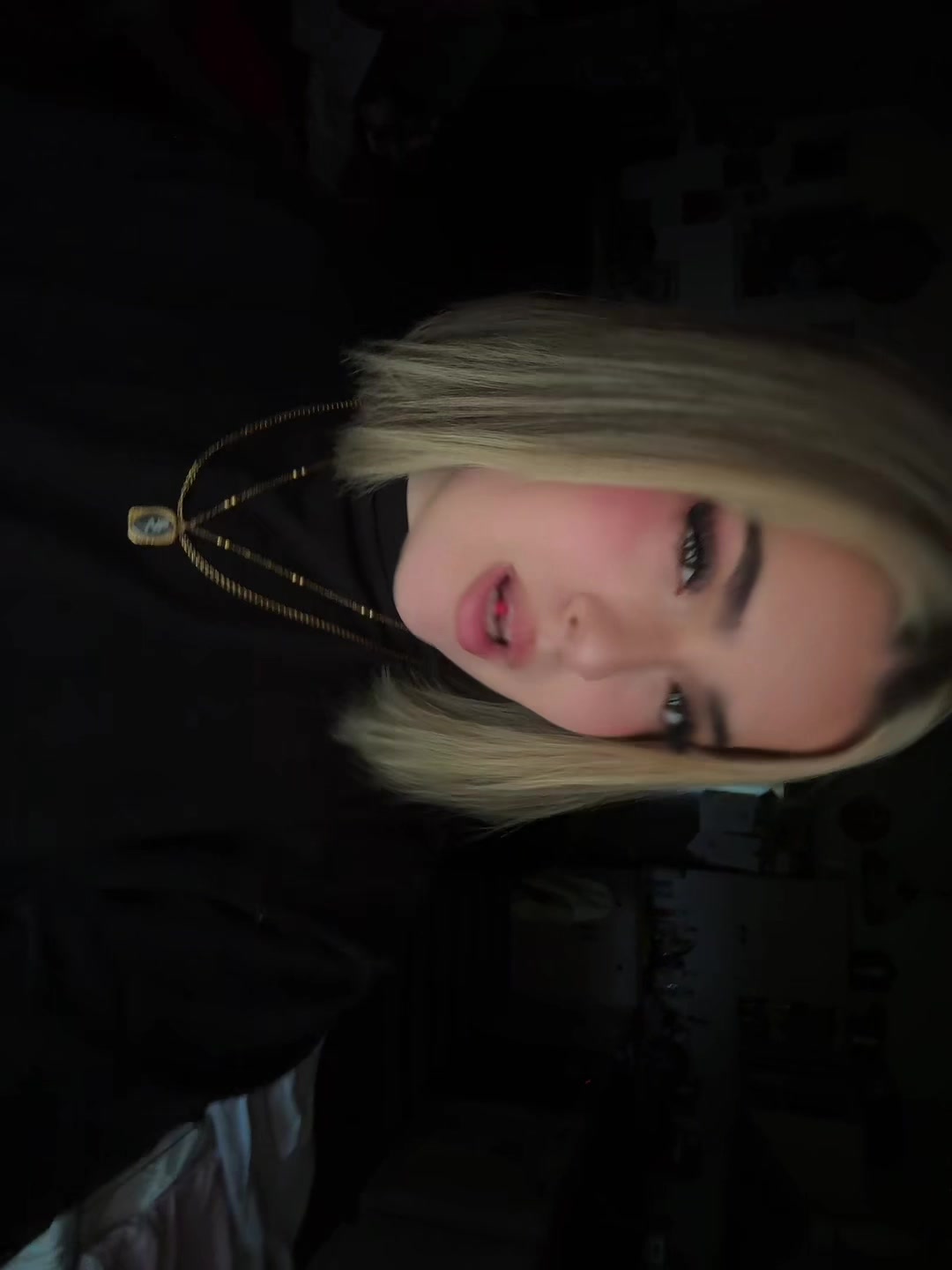 @llmarrianna