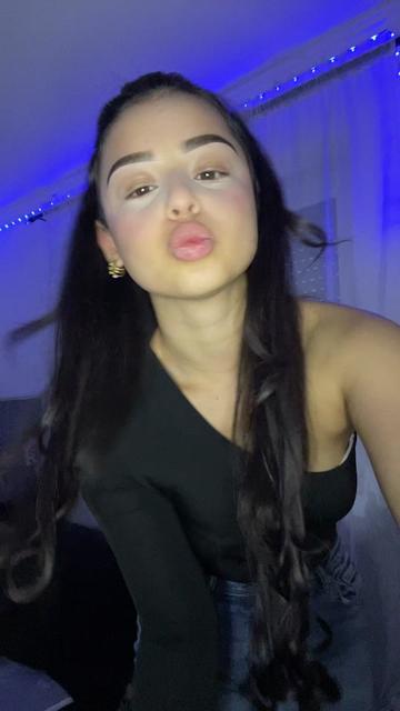 @𝐕