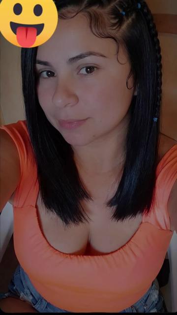 @Analia 👄 amor de Karol g
