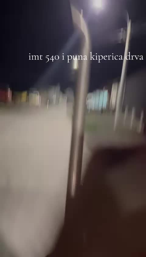 @558