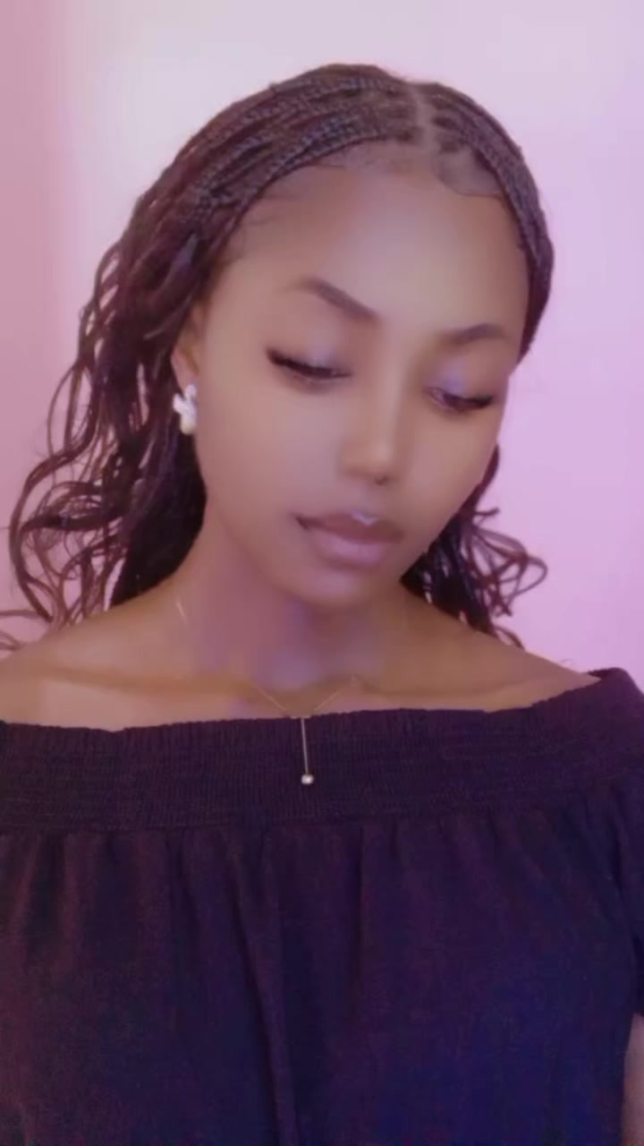 @Shazmin💓