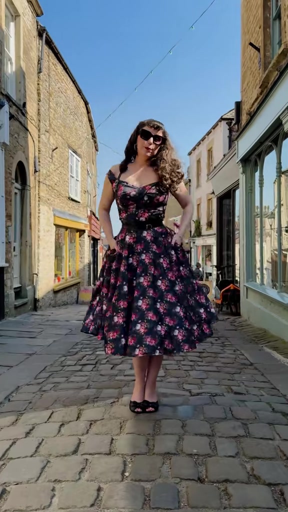 @Deadly - vintage pinup shop