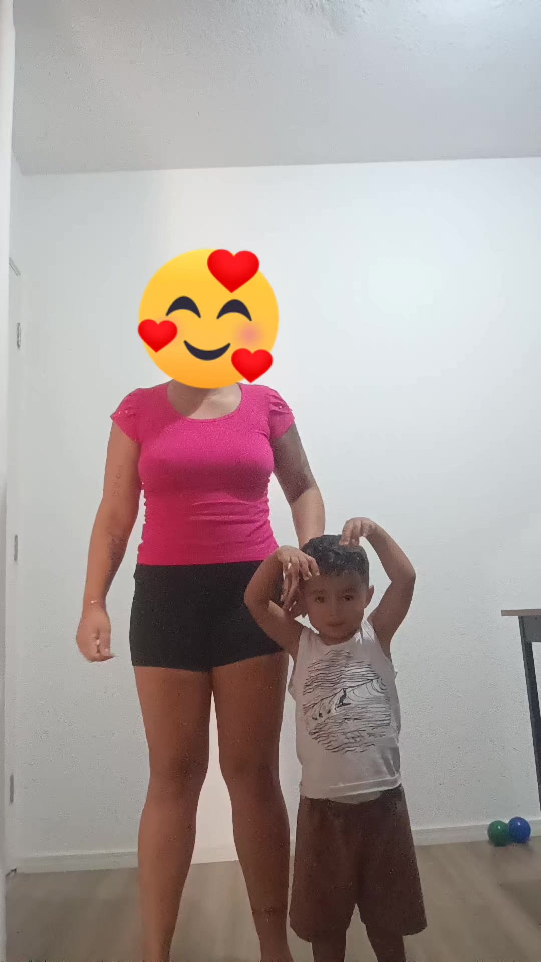 @Caroline GR