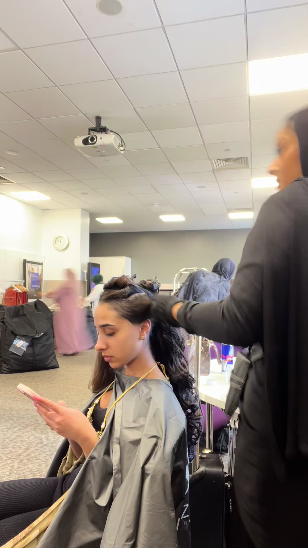 @NadzHairstylist