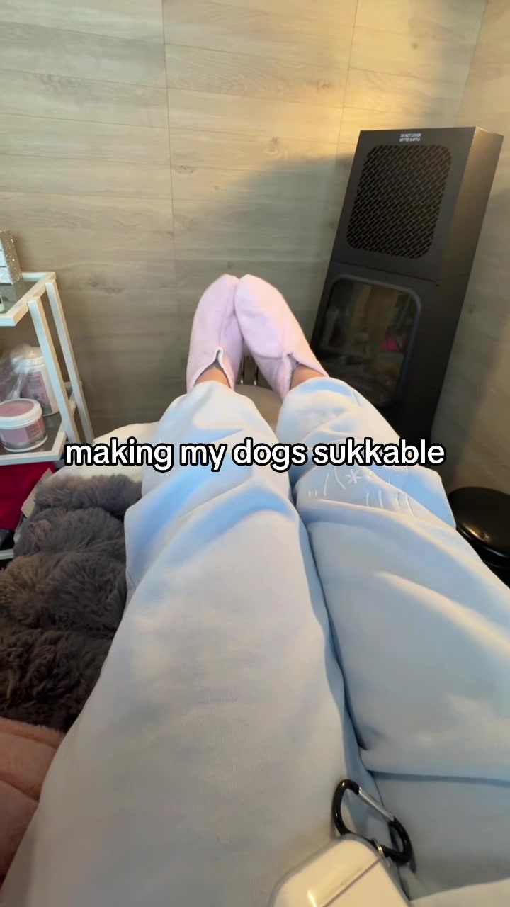 @Lola