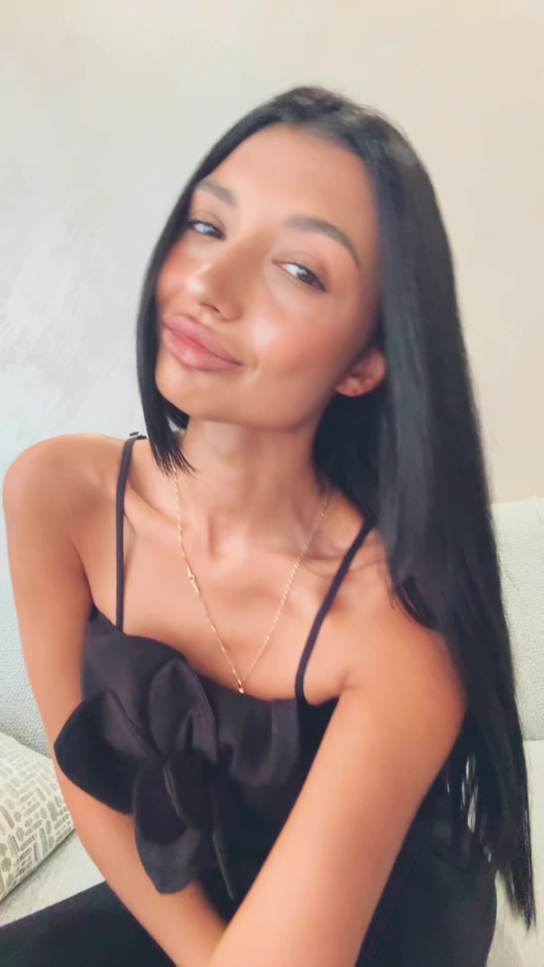 @yoannashinikovva