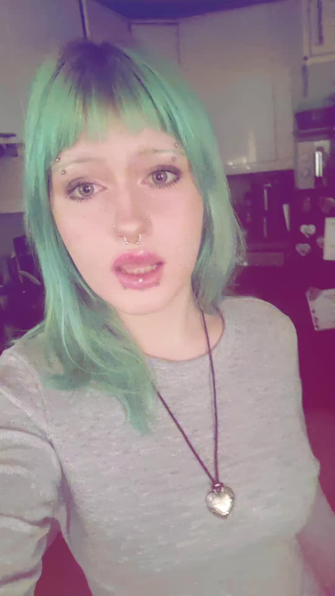 @Laura