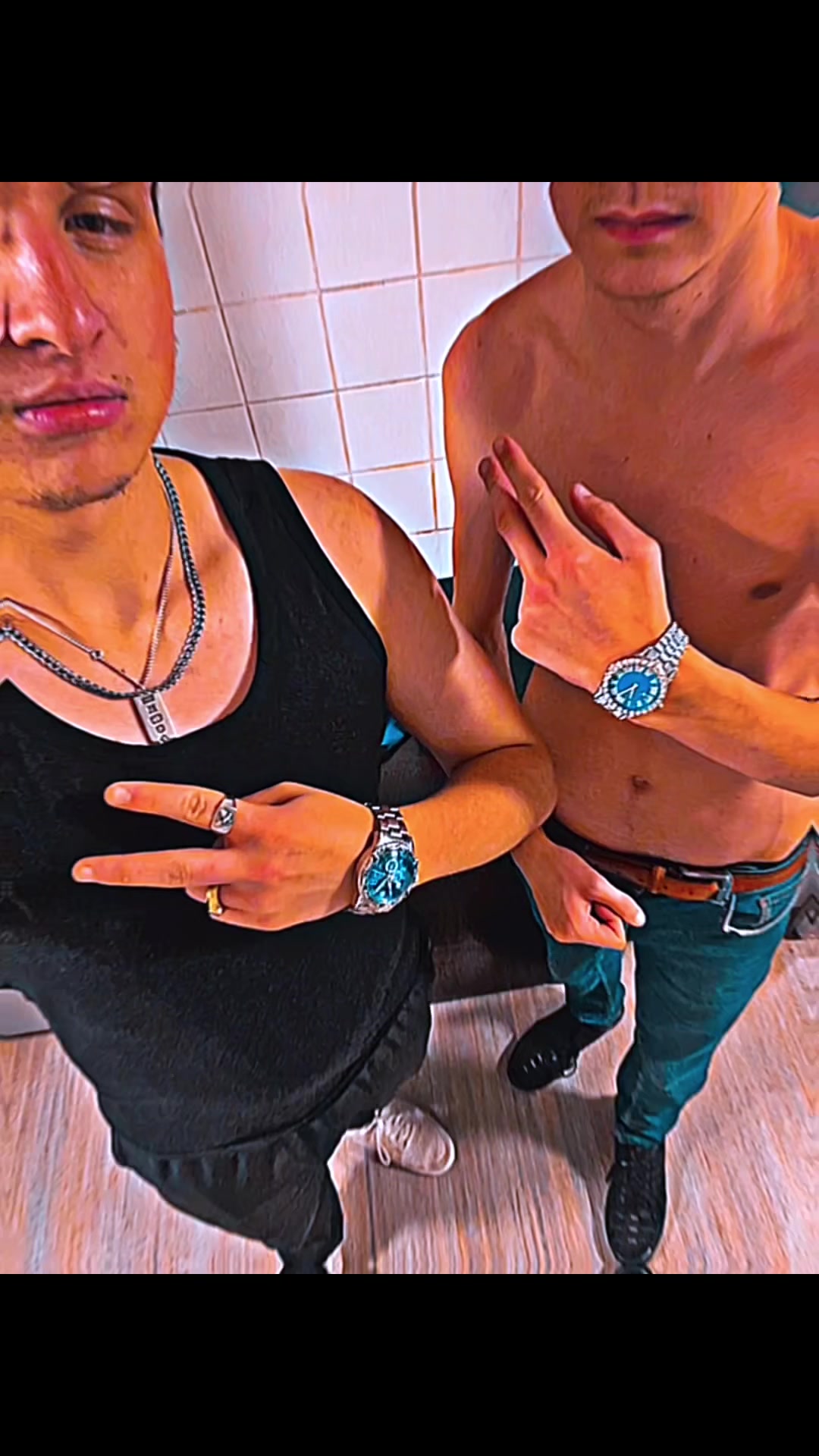 @whosyou.19