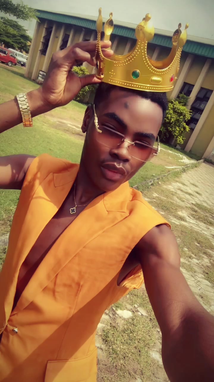 @Seun👑