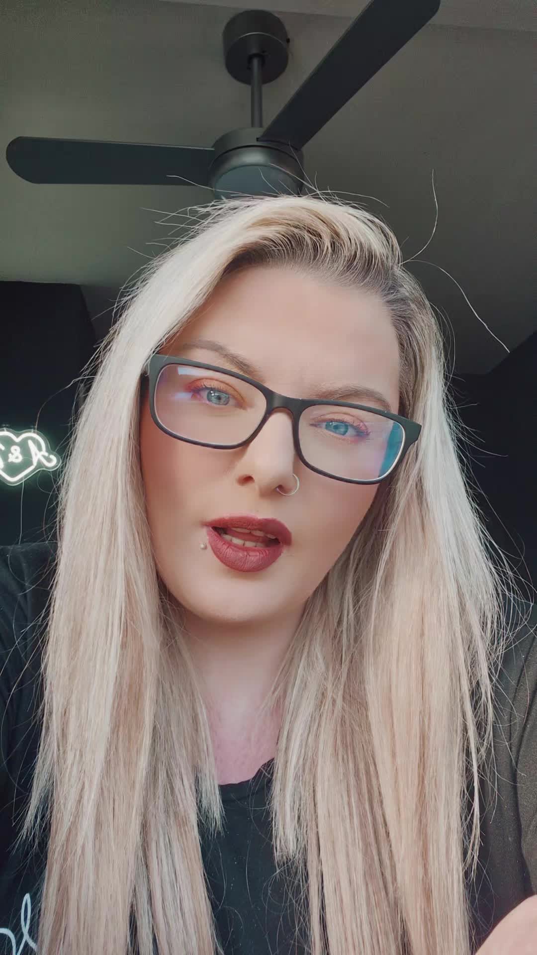 @Nikki-Louise993