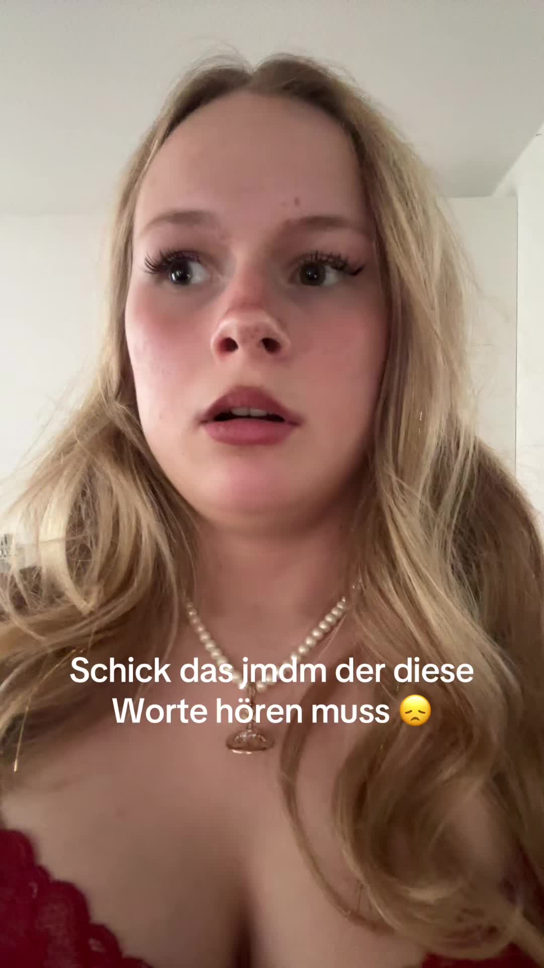 @nicole