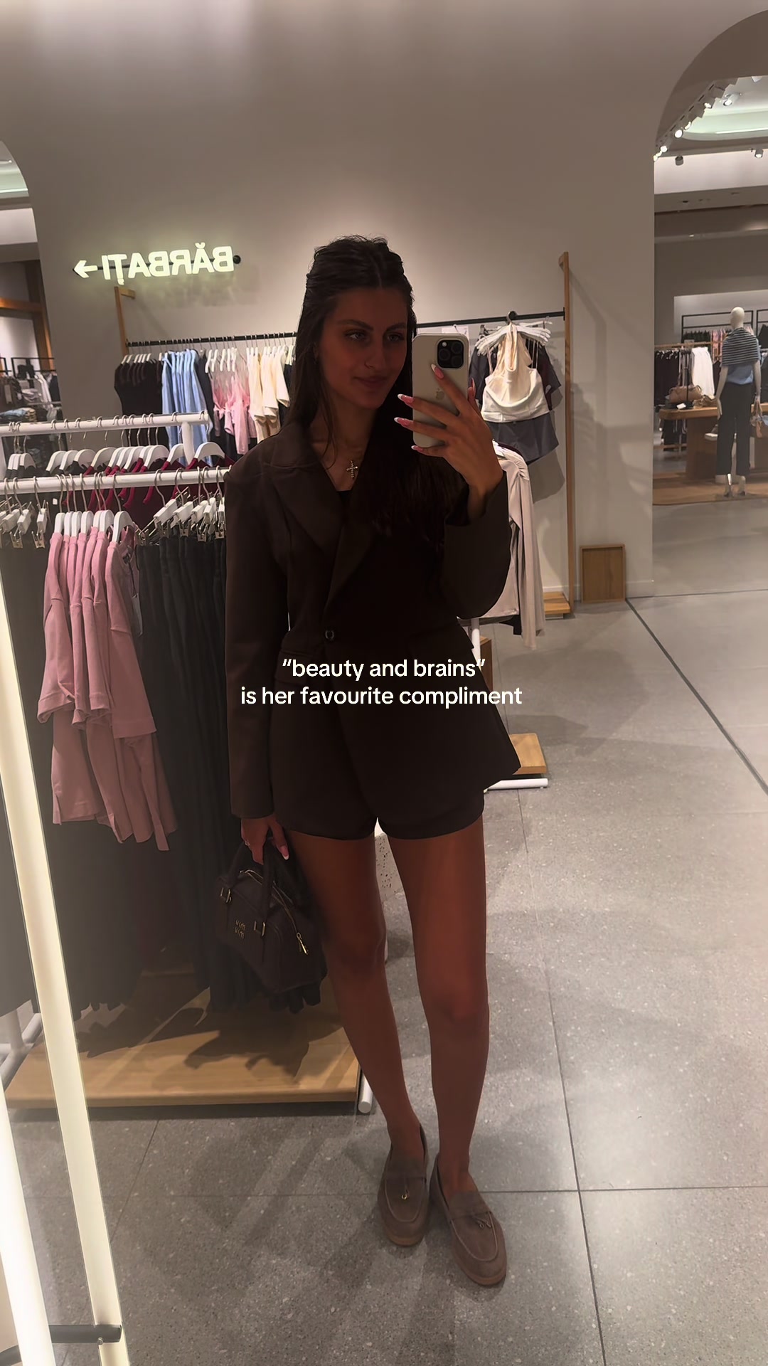 @ANDREEA 🤍