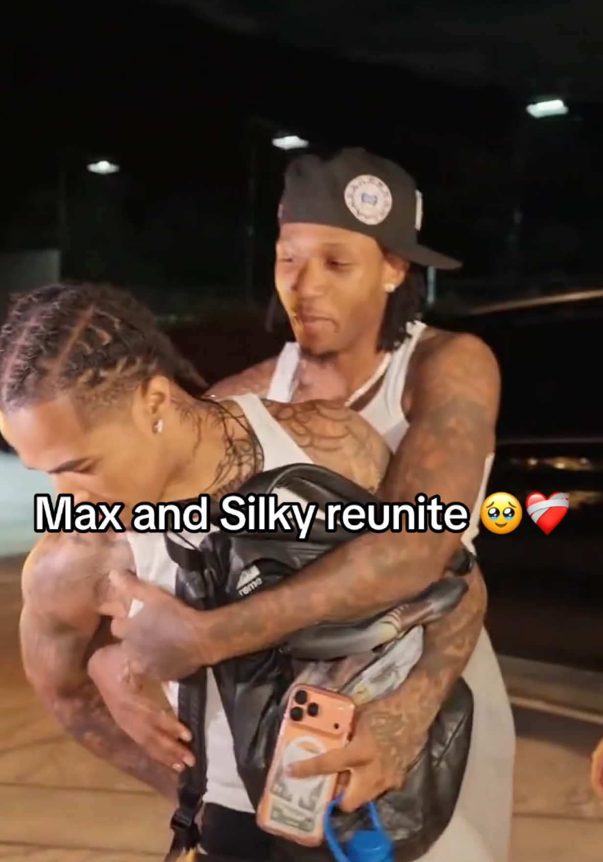 @PlaqueBoyMax