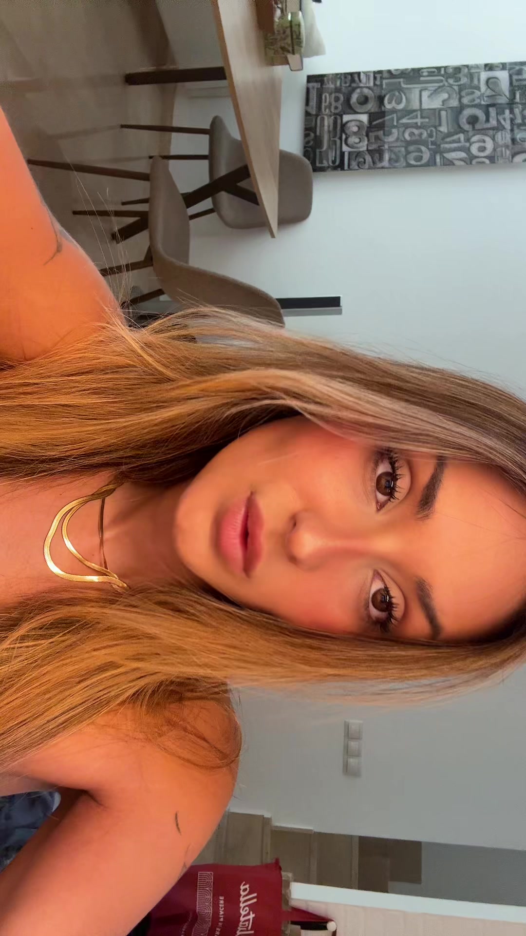 @Adela Hercegová