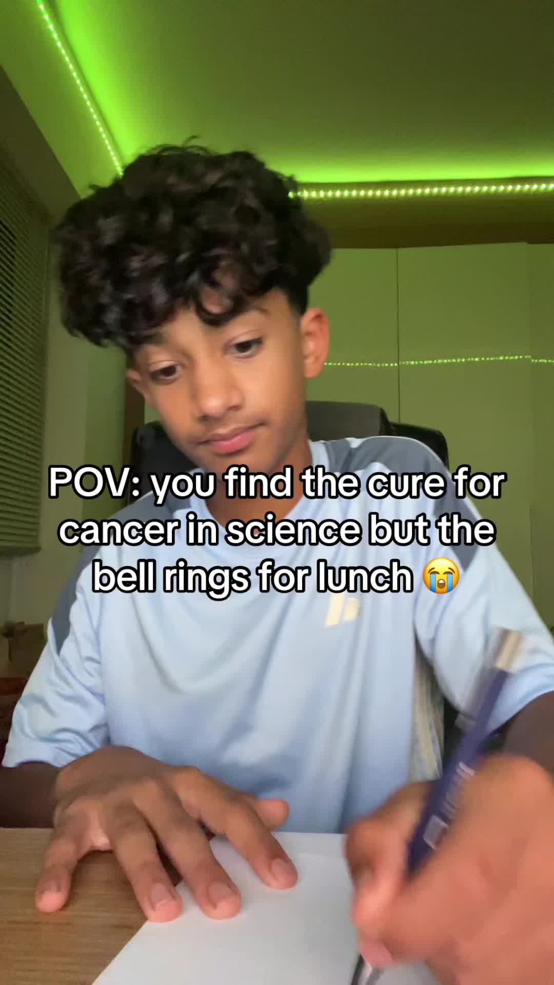 @notvaro2
