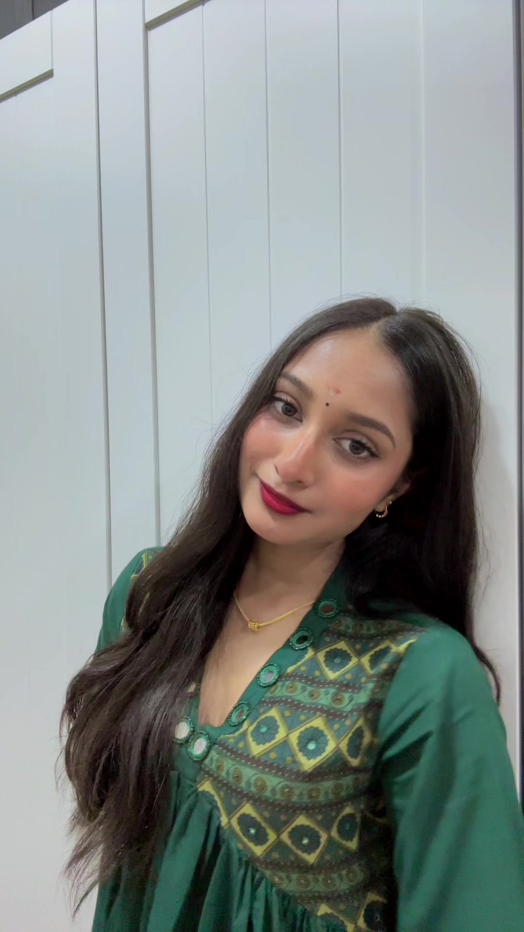 @𝒟𝒽𝒶𝓇𝒾𝓃𝒾 𝒟𝑒𝓋𝒾 👸🏻
