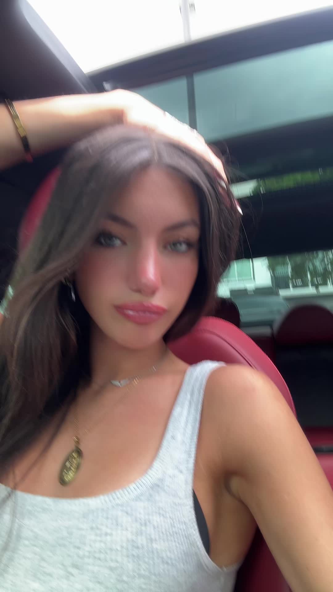 @Alexa🧸