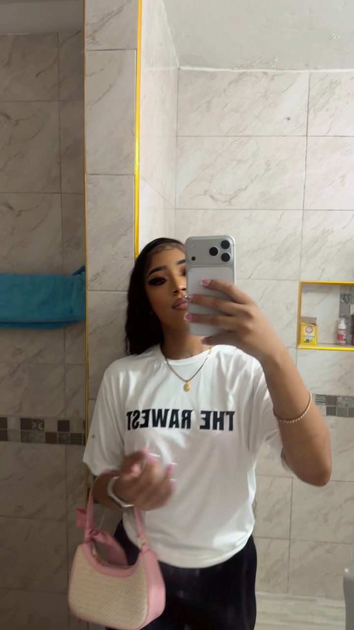 @1Janiidon🤍🎀