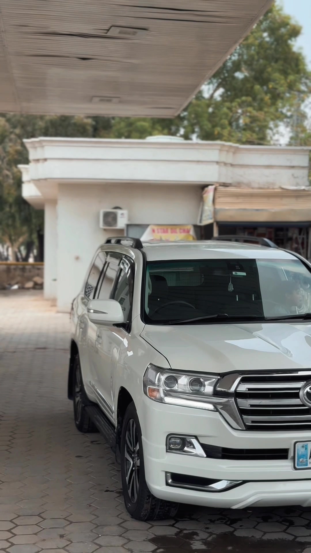 @MIAN CAR RENTALS