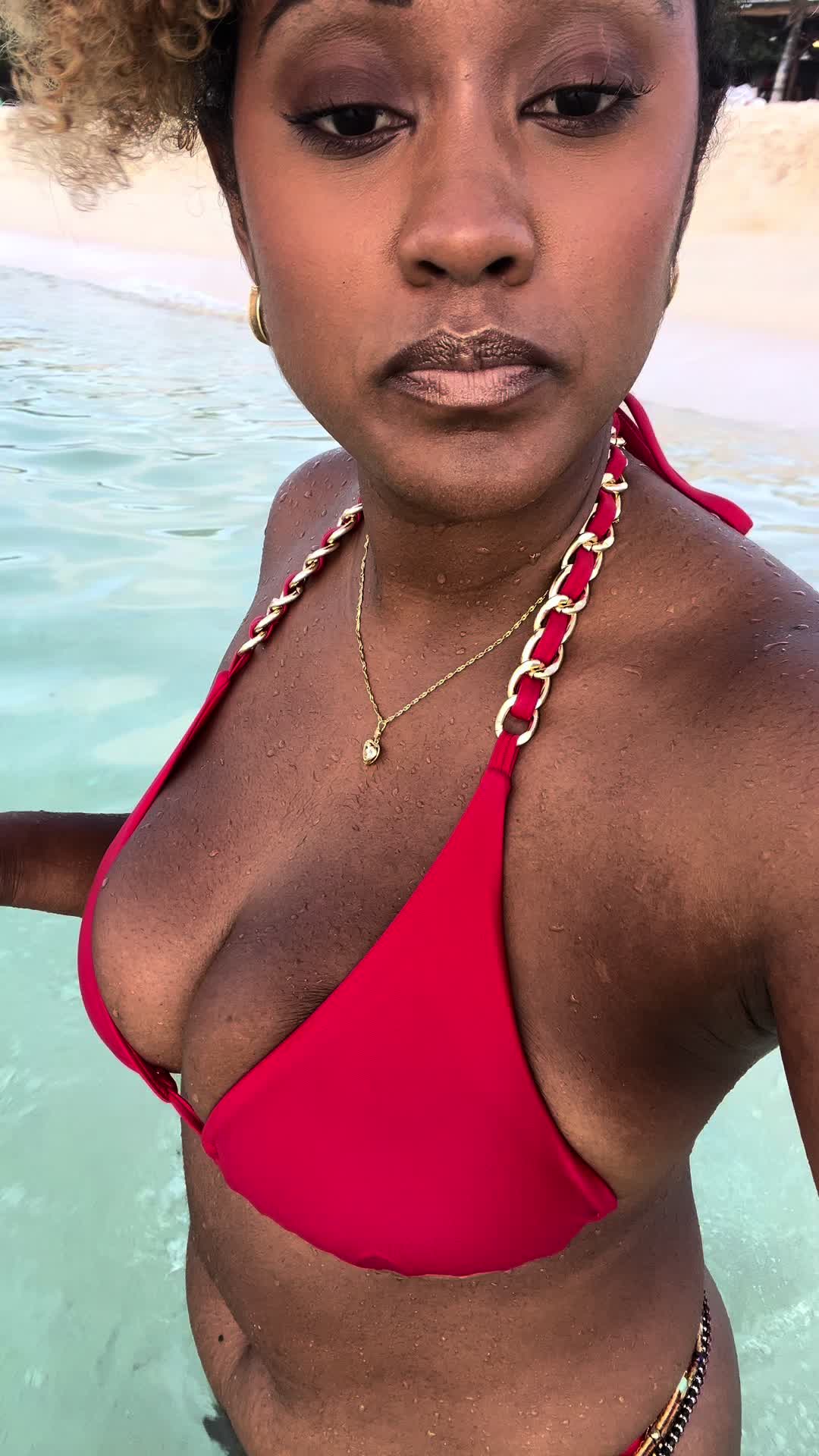 @A-M-A-N-D-A 🌞🥥