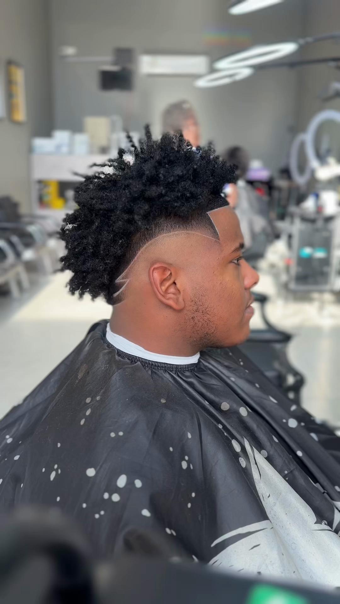 @K G CUTZ