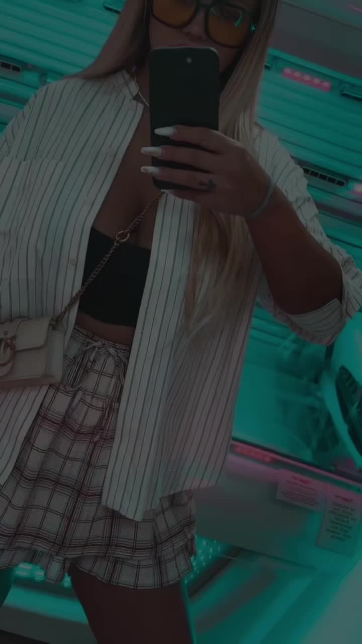 @Adela 🧸🖤