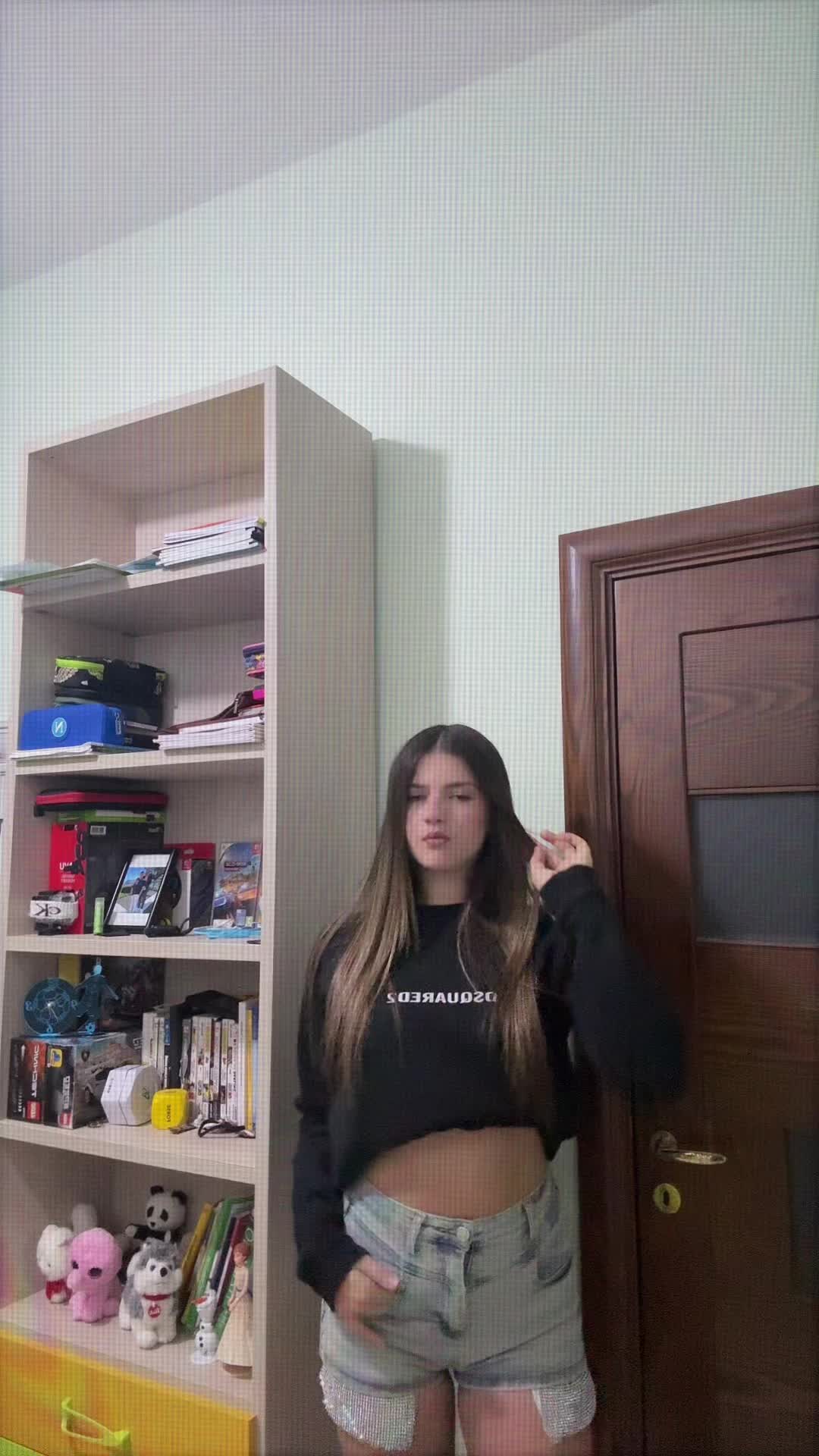 @cloecarpino__