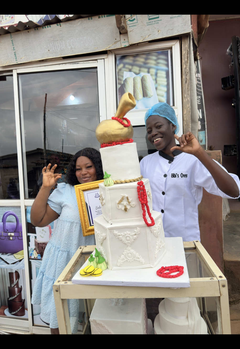 @Tohruks cakes of Ibadan