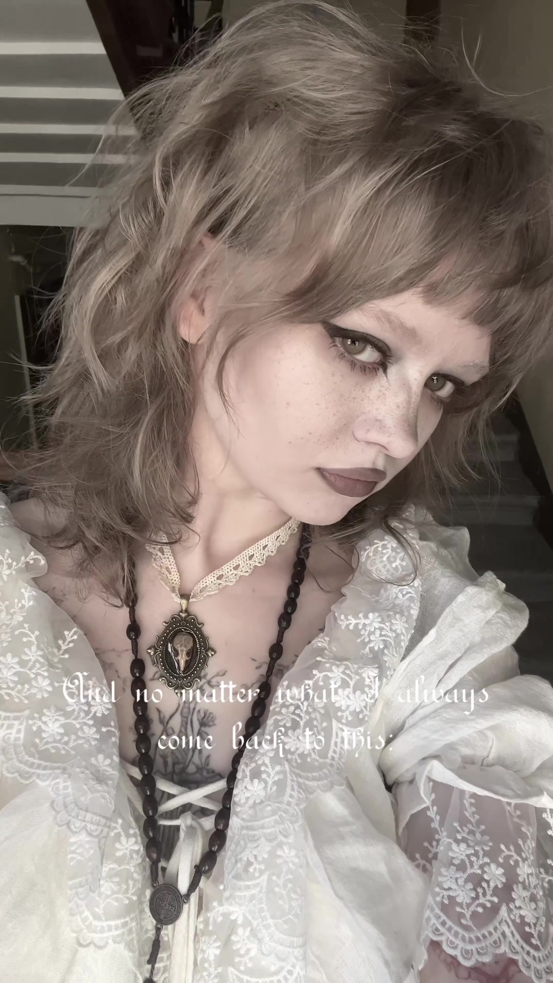 @🗝️🦷༄ 𝔄𝔩𝔦𝔠𝔢