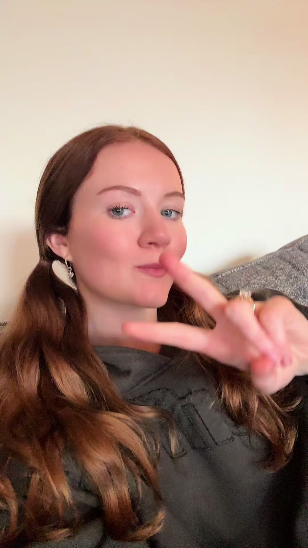 @Kiki