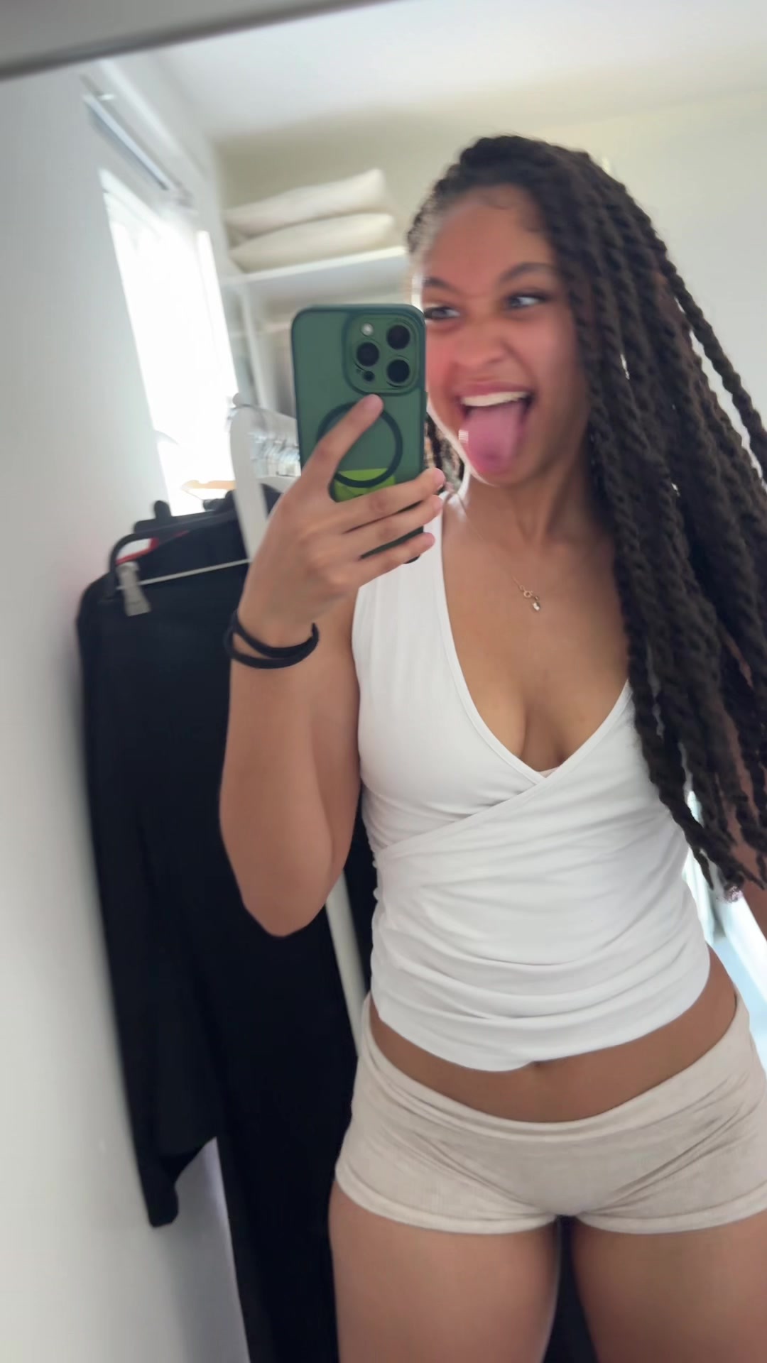 @jazlyn🕷️