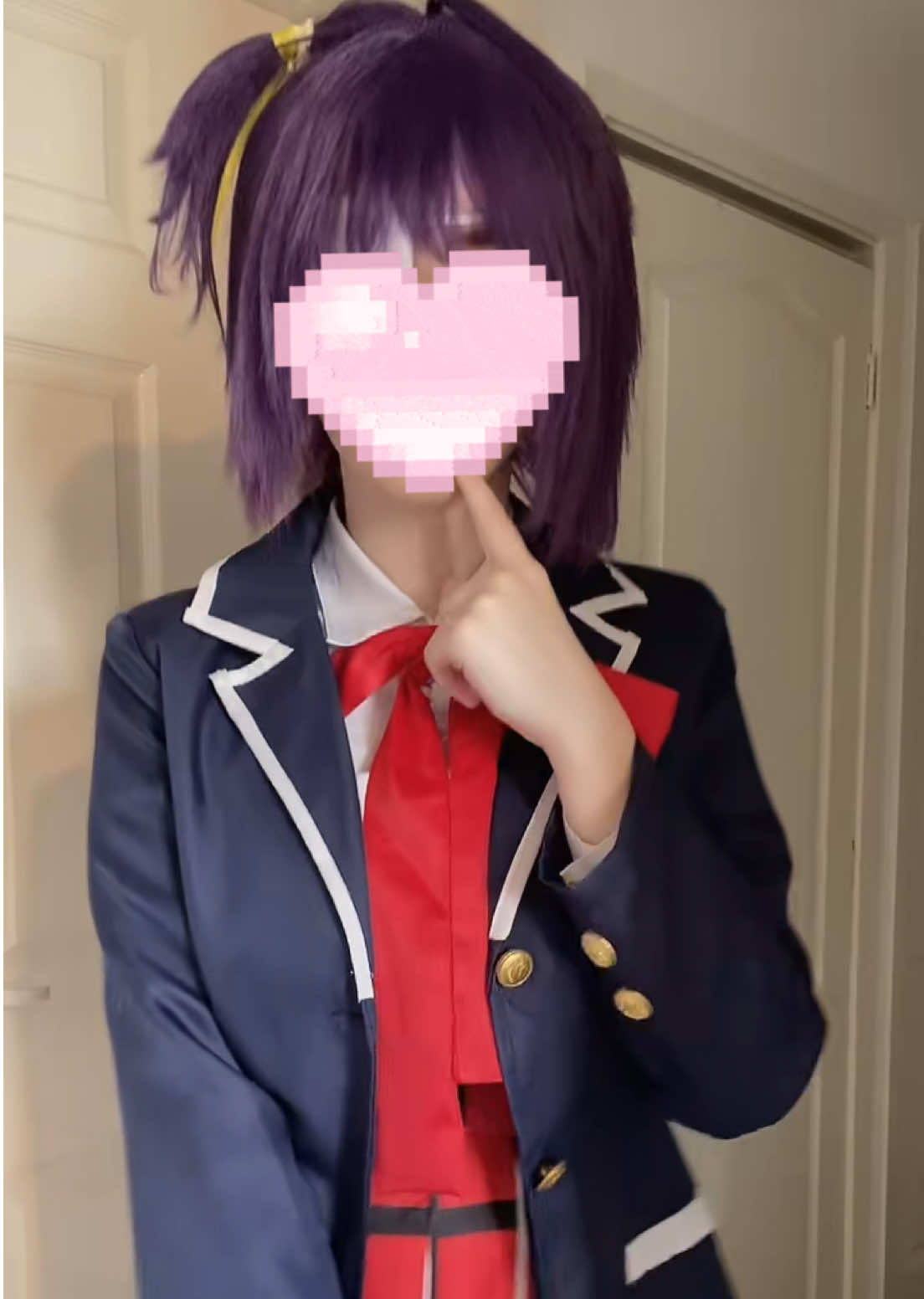 @⃟