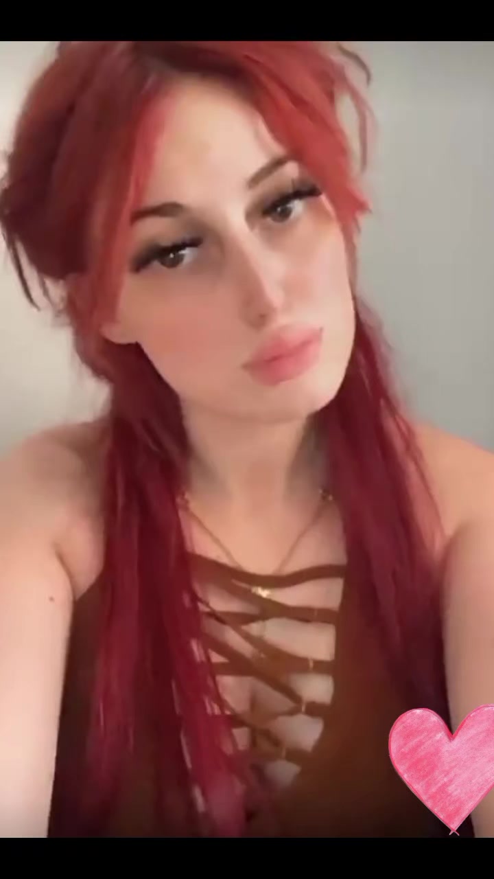 @roumaissa❤️👅