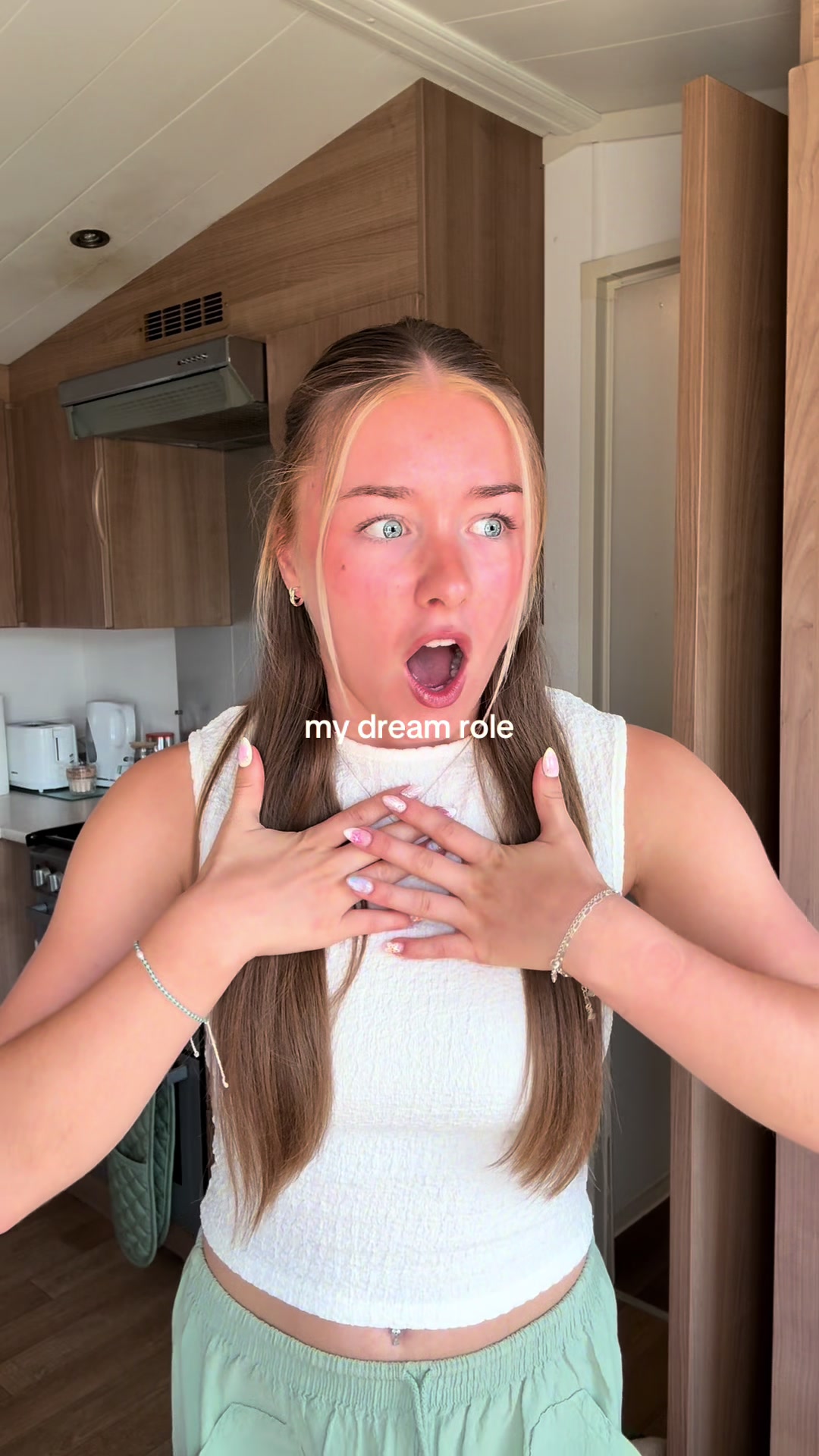 @Caitlin🫧