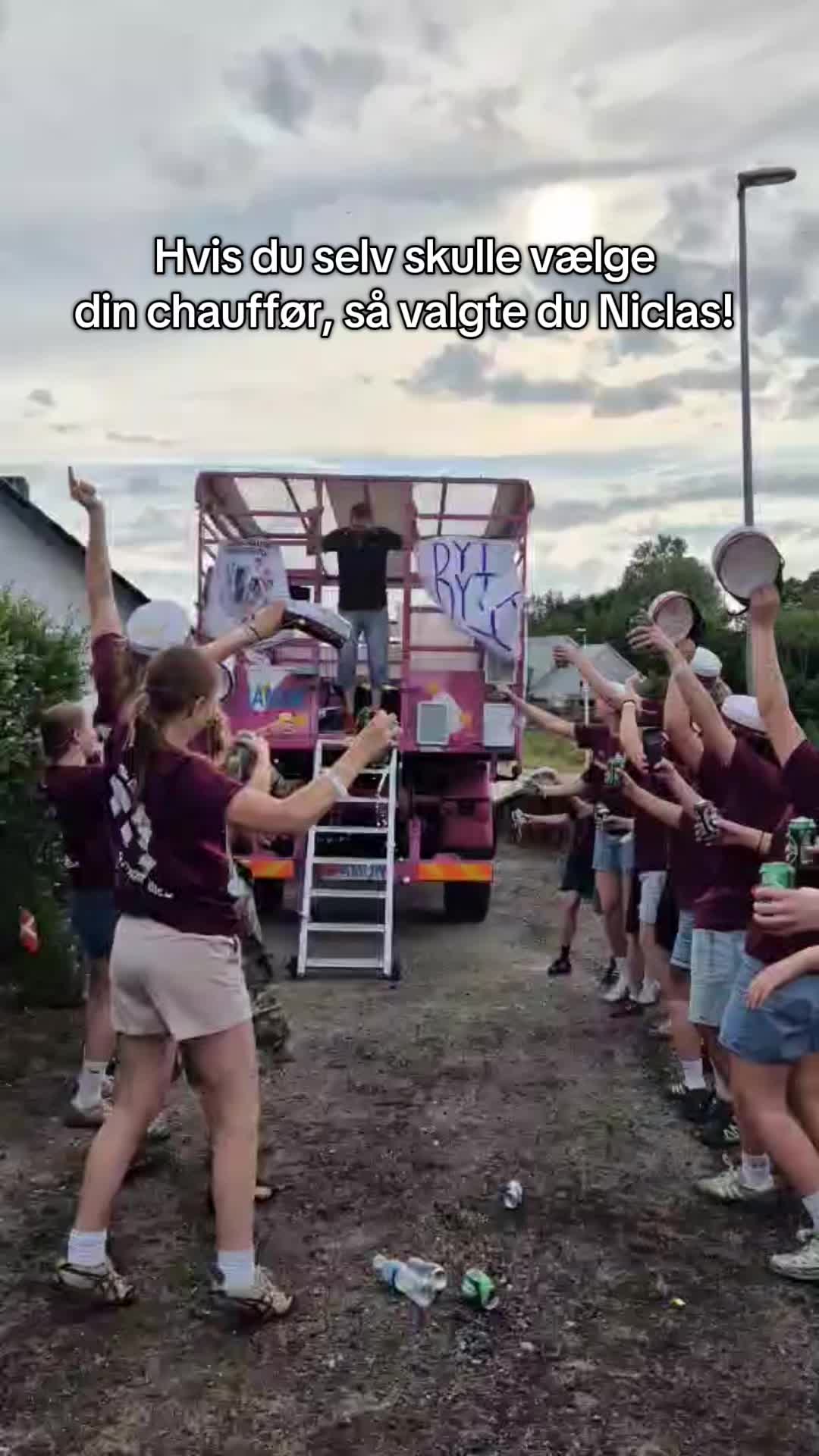@Sula Studenterkørsel