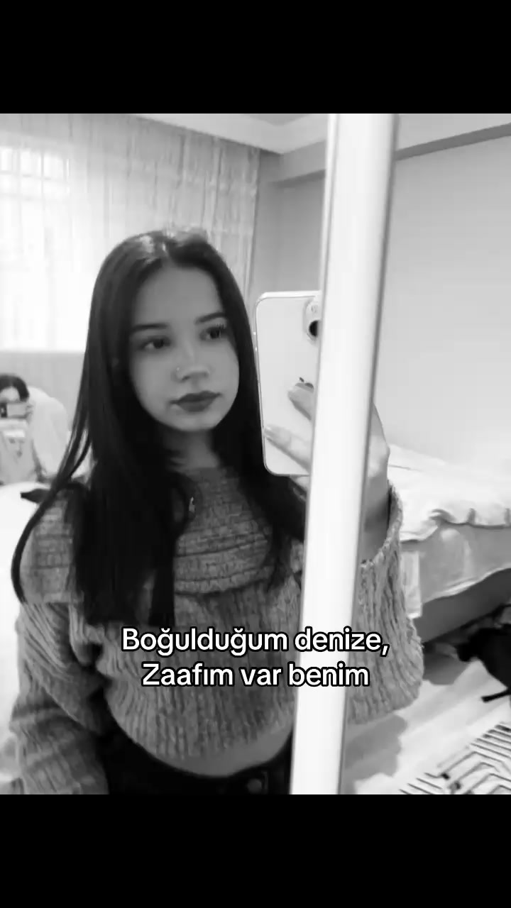@𝐄𝐊