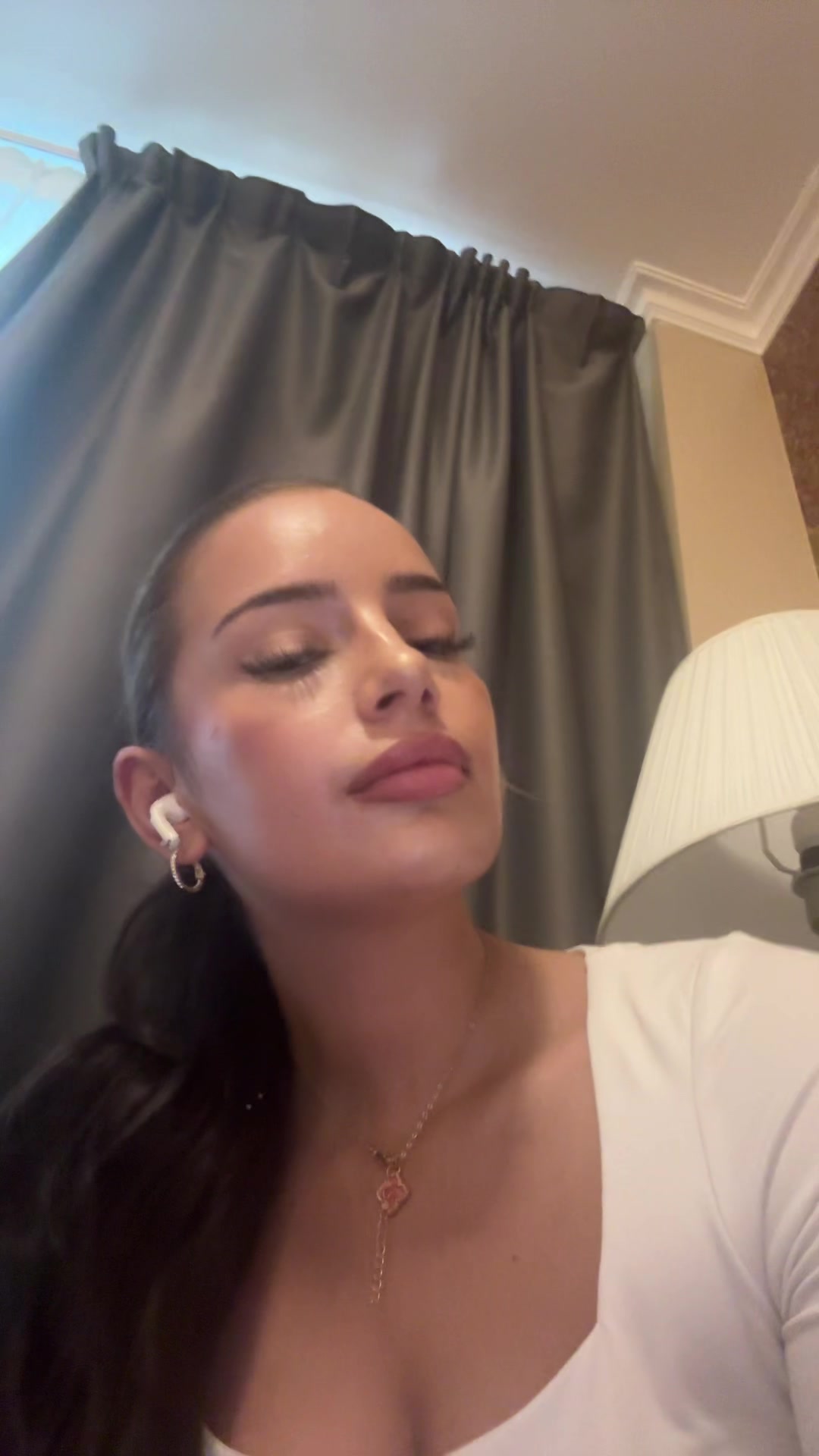 @Julieforfot