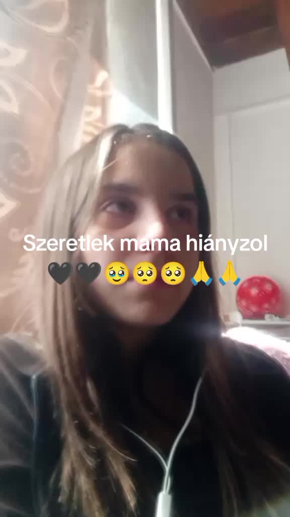 @Viktoria Horváth