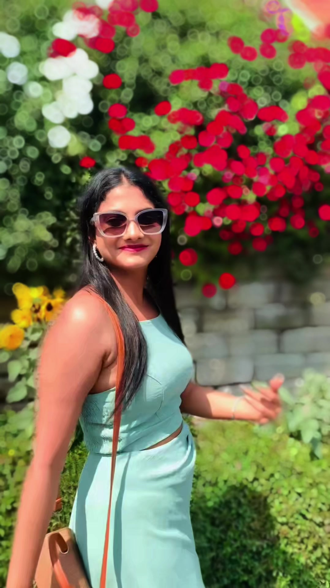 @Neesha Madurangi ❤️🇱🇰🇦🇪✨