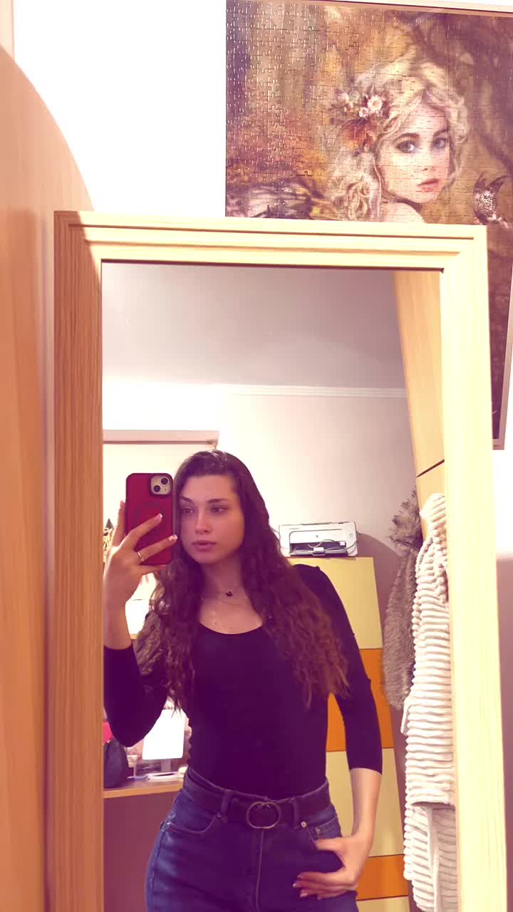@👸