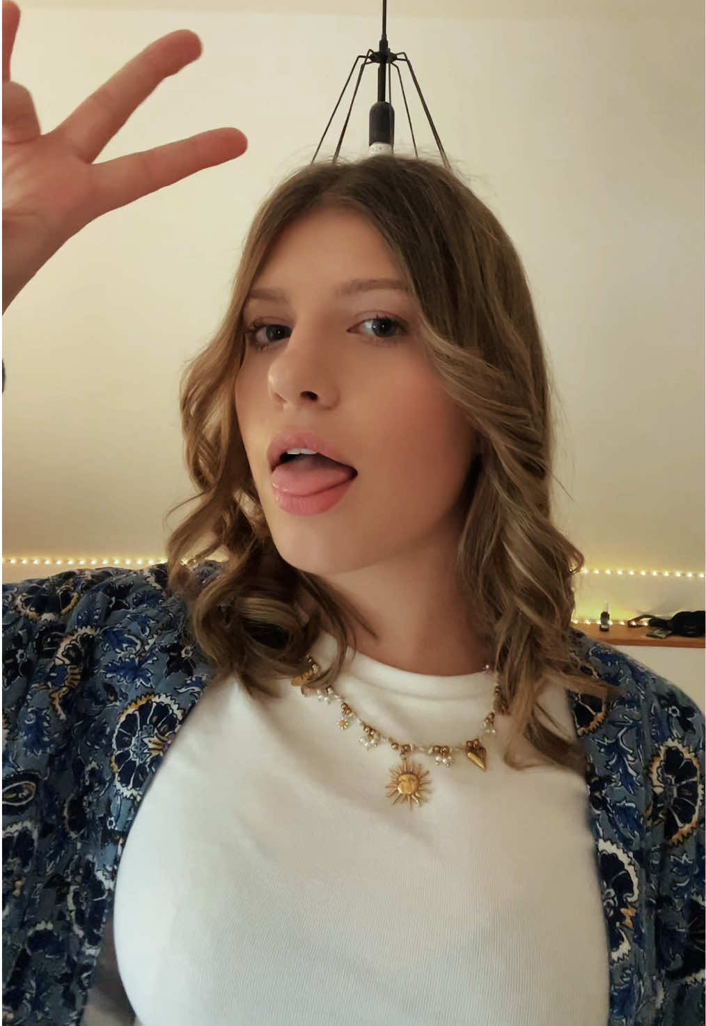 @𝐙𝐨𝐞&rsquo;❦